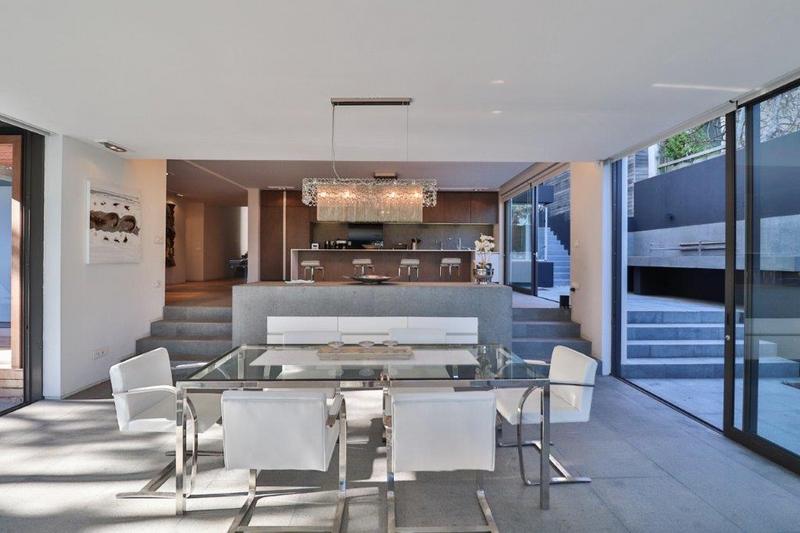 6 Bedroom Property for Sale in Camps Bay Western Cape